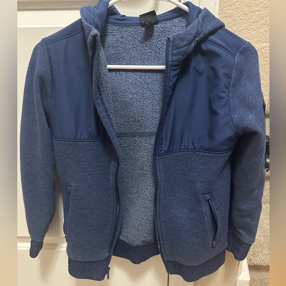 All in Motion blue hoodie boys M